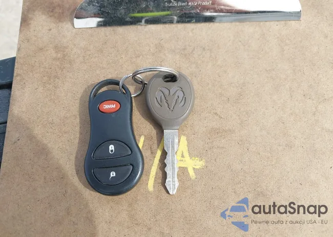 1D7HU18Z82J252632: 44599913