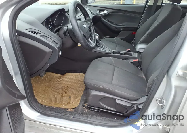 1FADP3F21FL247368: 44599194