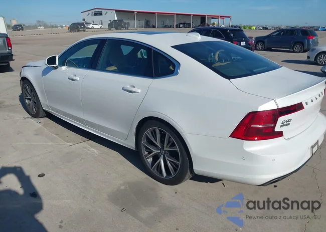 LVYA22MK5LP164094: 44599329