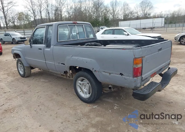 JT4RN56S4F0151608: 44599375