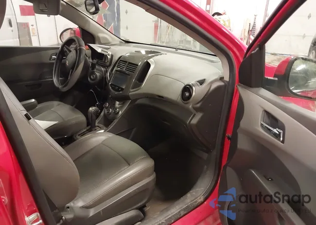 1G1JE6SB4F4187955: 44599400