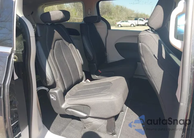 2C4RC1CG4PR616555: 44600685