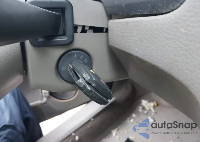 YV1SW61T242402108: 44600872