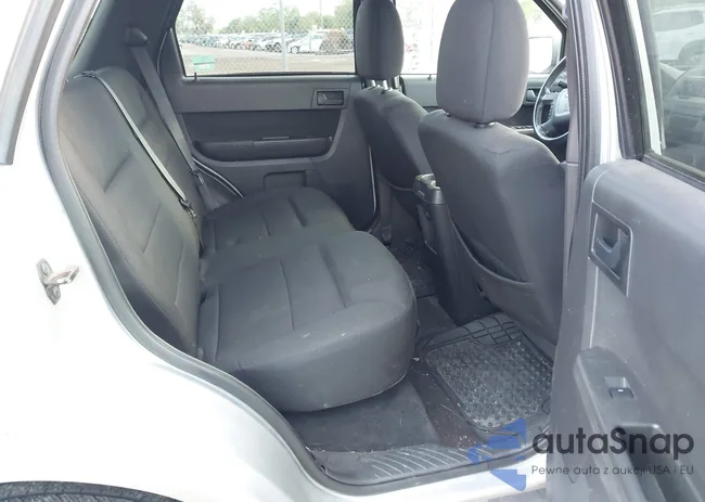 1FMCU93749KA14558: 44600119