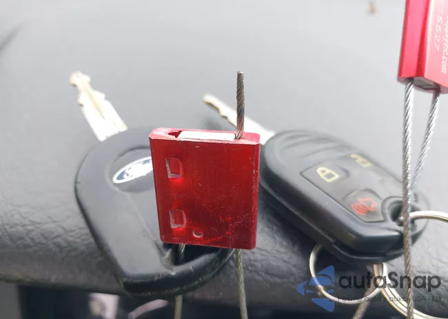 1FTMF1CM5BFA32236: 44600266