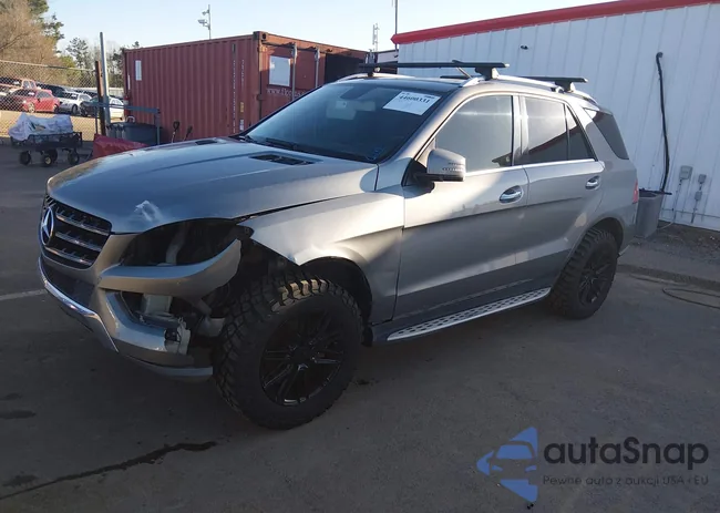 4JGDA5JB0DA215210: 44600331