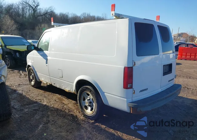 1GCDM19X15B100633: 44600455