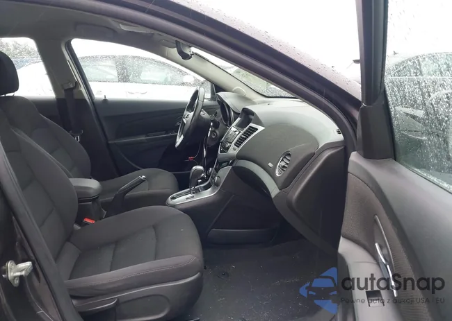 1G1PC5SB7E7102744: 44601673