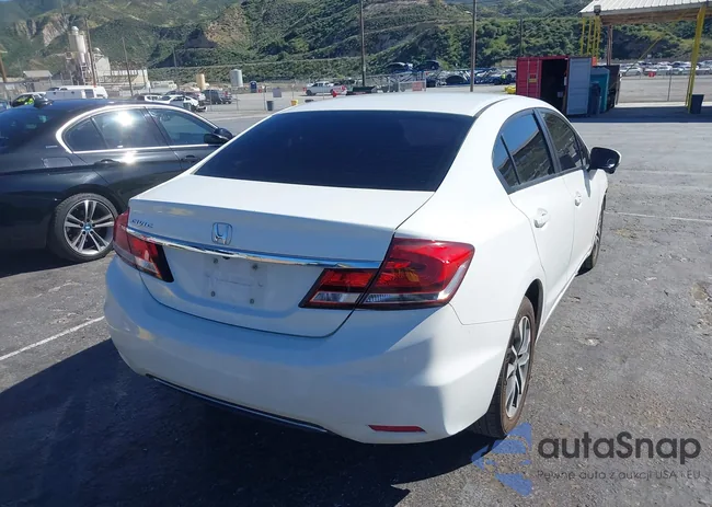 19XFB2F88EE021075: 44601769