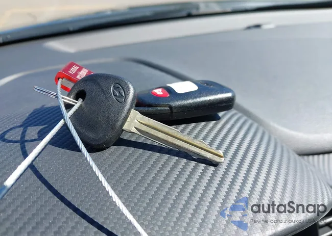 KMHD84LF5LU100735: 44601817