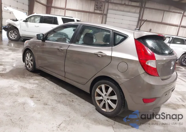 KMHCU5AE1DU061795: 44601113