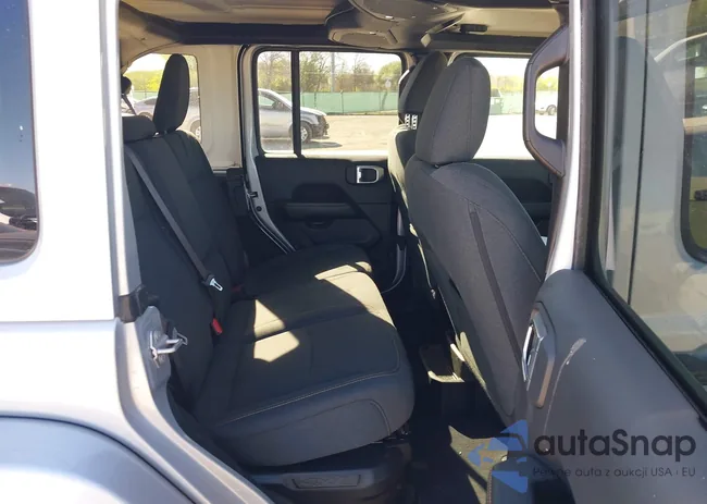 1C4RJXP61RW249165: 44601348