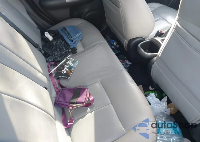 JN8AF5MR0CT111762: 44601366