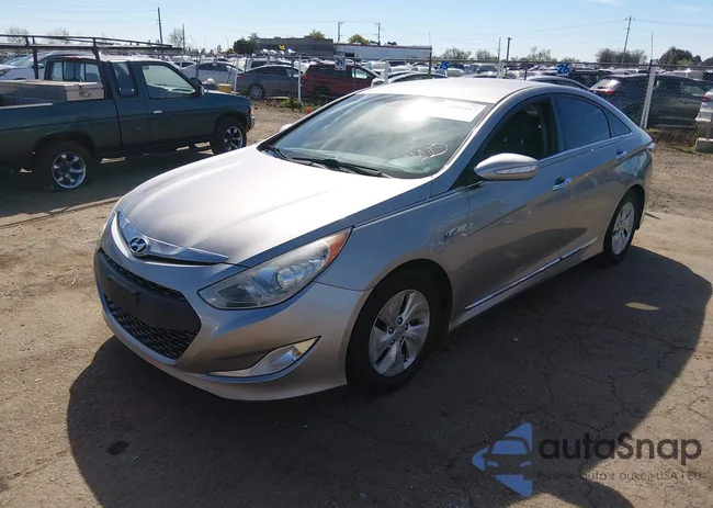 KMHEC4A47DA093780: 44601447