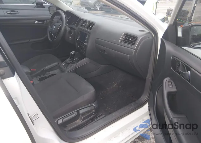 3VW2K7AJ2FM217636: 44602683