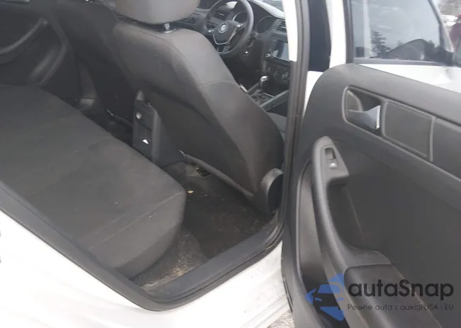 3VW2K7AJ2FM217636: 44602683