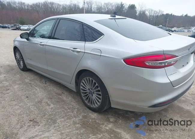 3FA6P0LU1JR124645: 44602812