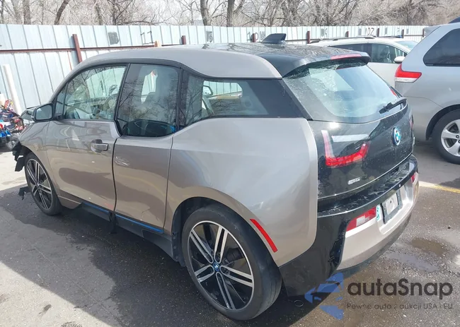 WBY1Z4C58FV278762: 44602882