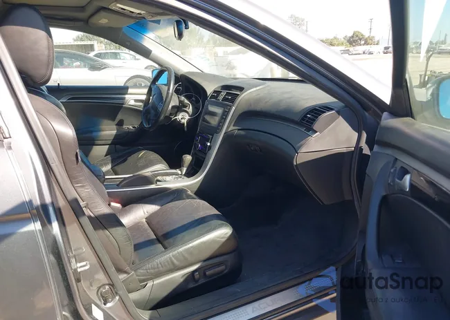 19UUA66285A077230: 44602945