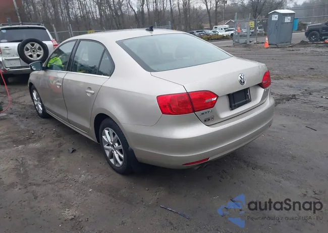 3VWDP7AJ0DM235138: 44603047