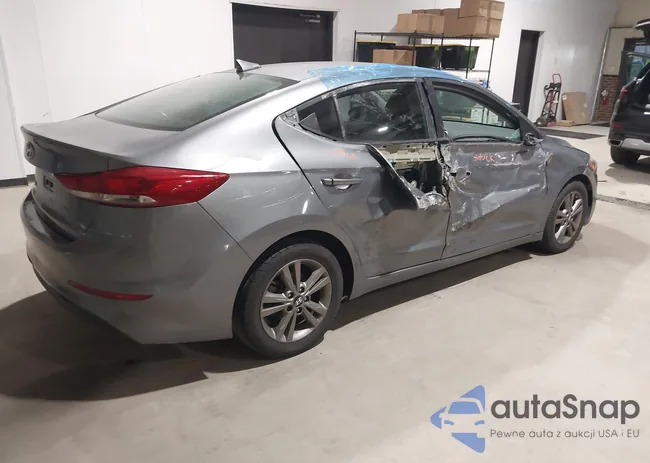 5NPD84LF6JH240188: 44602258