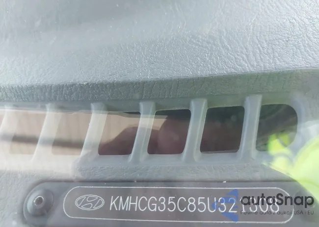 KMHCG35C85U321308: 44602401