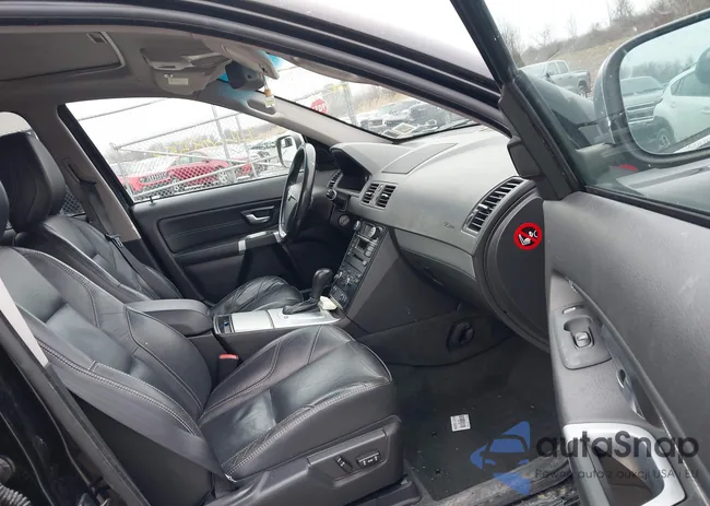 YV4952CT0D1634139: 44603553