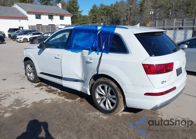 WA1AHAF70HD048328: 44603628