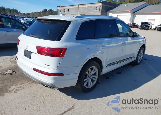 WA1AHAF70HD048328: 44603628