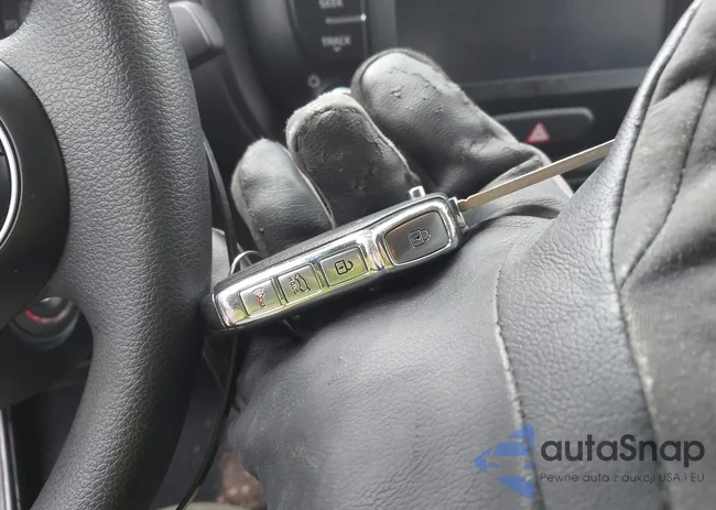 KNDJ23AU5M7760486: 44603642