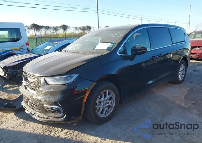 2C4RC1BGXSR506524: 44603894