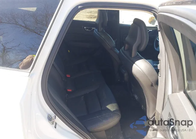 YV4102RK6J1039849: 44604016