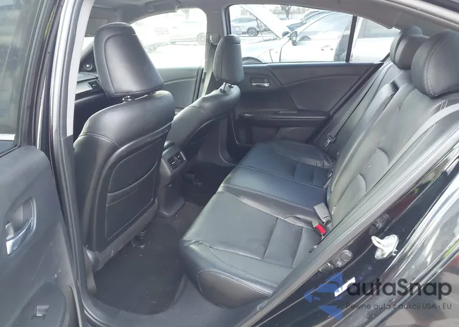 1HGCR3F8XEA037383: 44603096