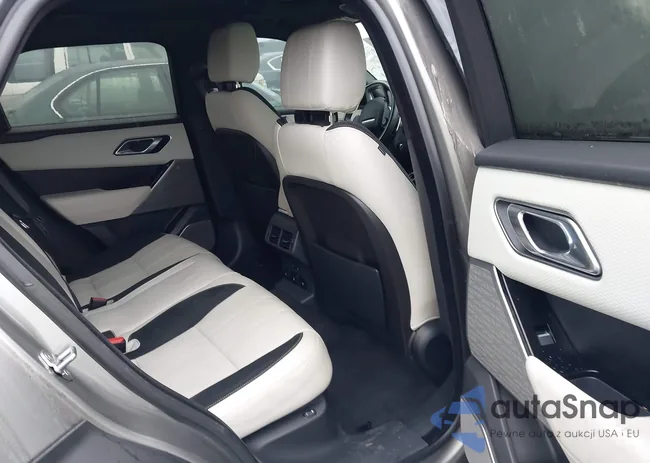 SALYL2RX4JA776674: 44603263