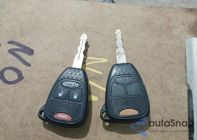 1B3LC56KX8N267642: 44603327