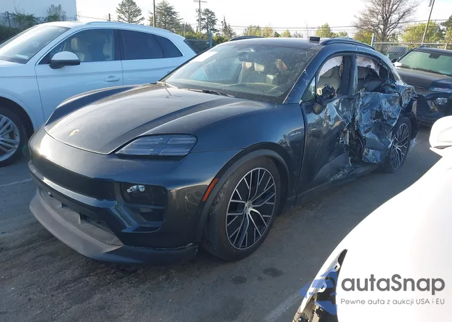 WP1AA2XAXRL000512: 44604651