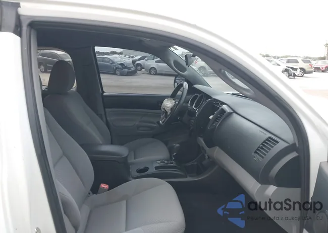 5TFTX4CN6EX042677: 44604671