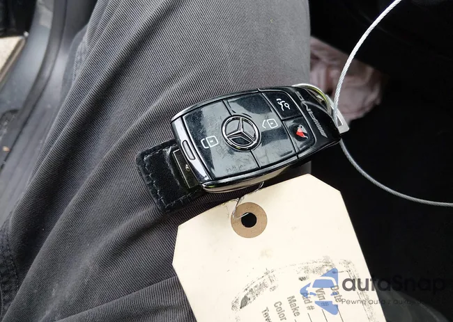 4JGFD8KBXRB093697: 44604114