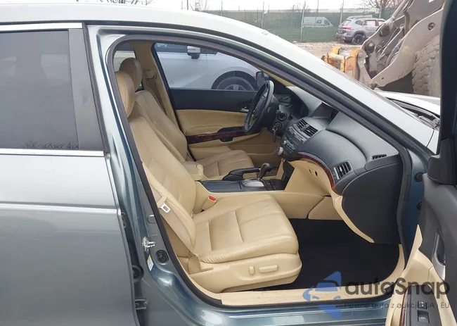 5J6TF1H51AL000262: 44604146