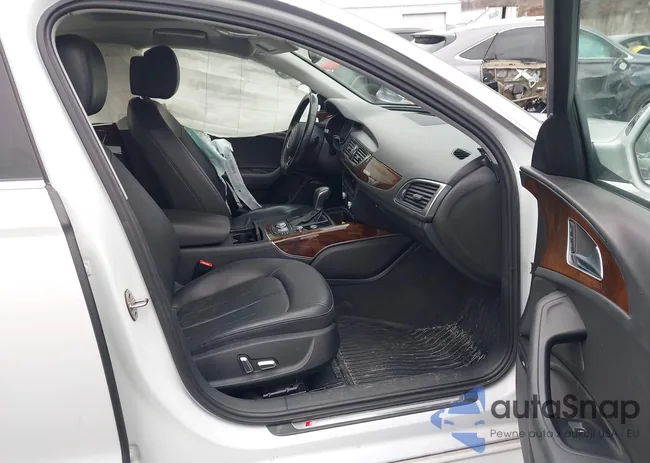 WAUG8AFCXHN107731: 44604237