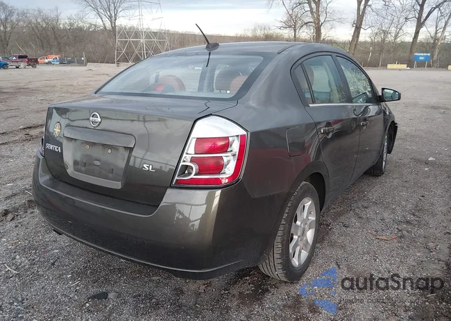 3N1AB61E18L686689: 44605533