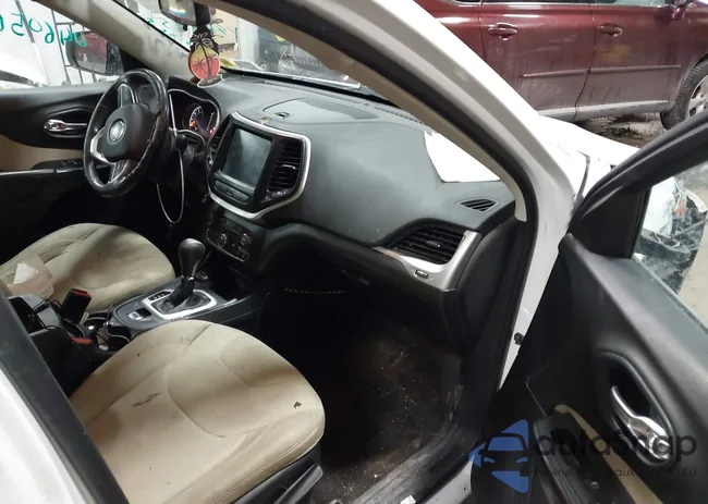 1C4PJMCS8FW503040: 44605655