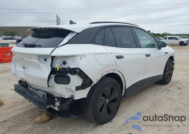 1V2VRPE87SC016828: 44605698