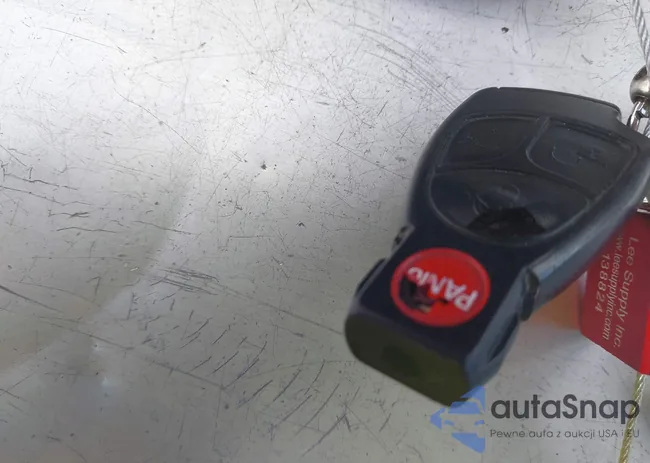 WDBRF40J35F723284: 44606039