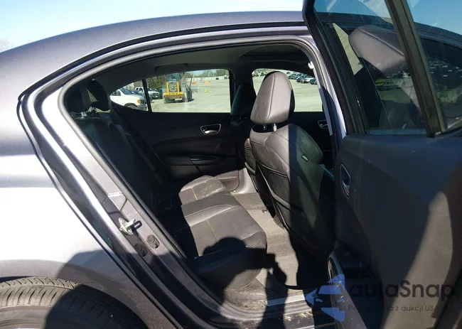 19UUB1F56JA002966: 44605187