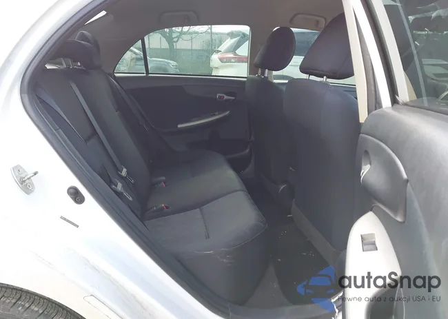 2T1BU4EE8AC497752: 44605439