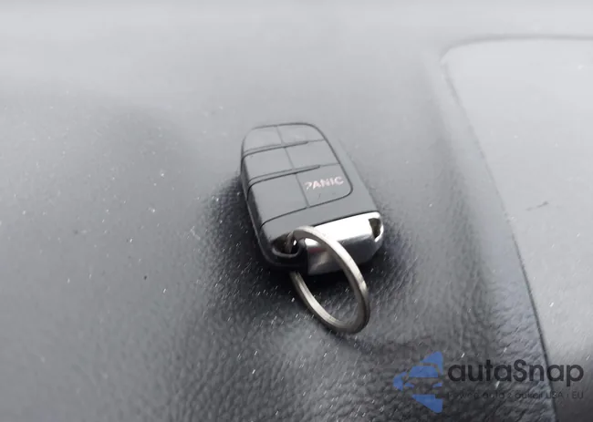 3C4PDDBG1FT633218: 44606471