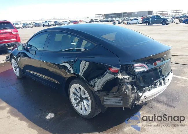 5YJ3E1EBXMF015577: 44606530