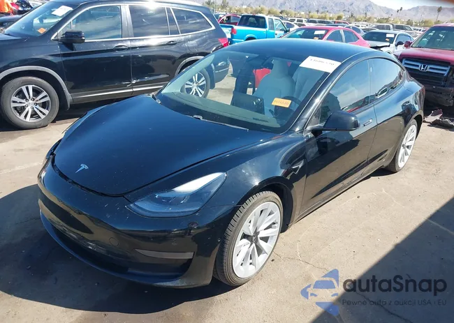 5YJ3E1EBXMF015577: 44606530