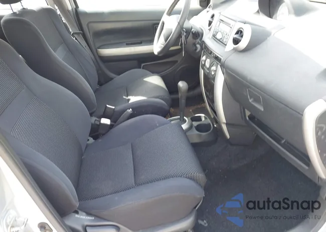 JTKKT604050100685: 44606592